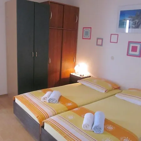 In With Sea View, Terrace, Air Conditioning, W-lan