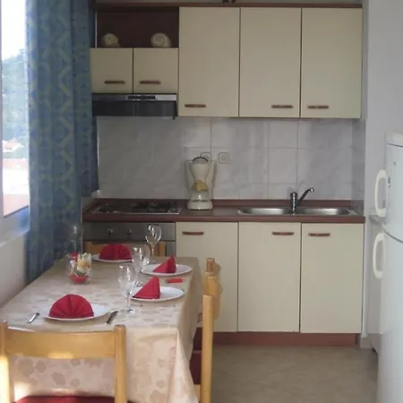 דירה In With Sea View, Terrace, Air Conditioning, W-lan *