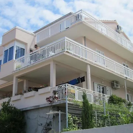 In With Sea View, Terrace, Air Conditioning, W-lan アパート