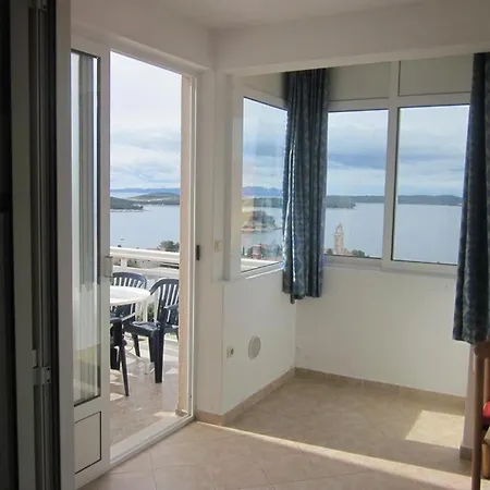 In With Sea View, Terrace, Air Conditioning, W-lan