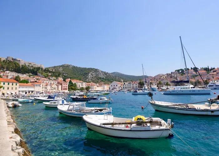 In With Sea View, Terrace, Air Conditioning, W-lan Apartment *