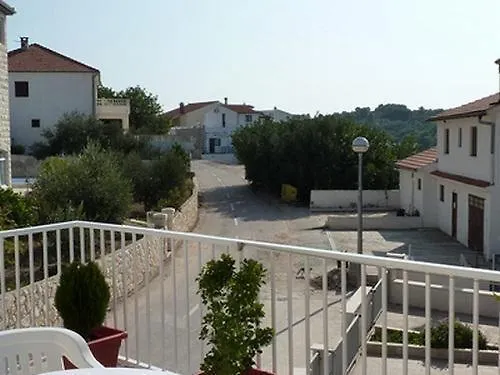 Διαμέρισμα In With Sea View, Terrace, Air Conditioning, W-lan
