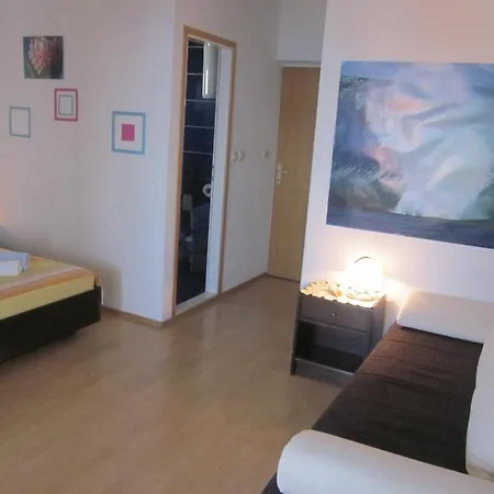 Lägenhet In With Sea View, Terrace, Air Conditioning, W-lan